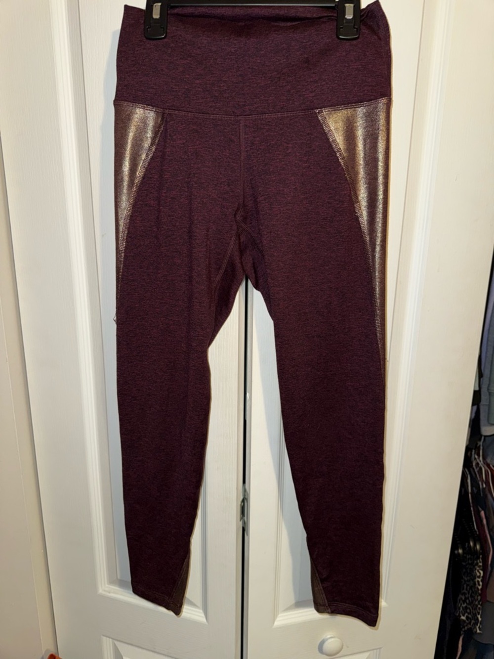 aerie Plum Leggings with Metallic Rose Panels